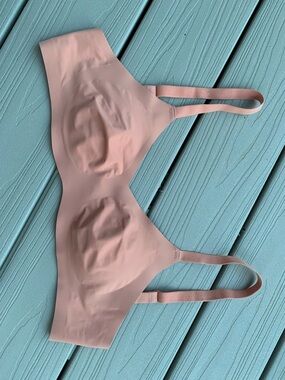 knix Seamless Powder Pink Wireless Bra